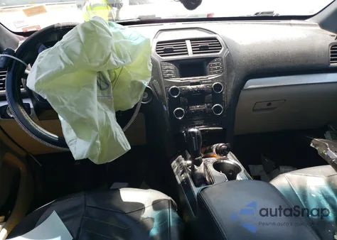 2018 Ford Explorer z USA, uszkodzony, nr VIN 1FM5K7B82JGC00667